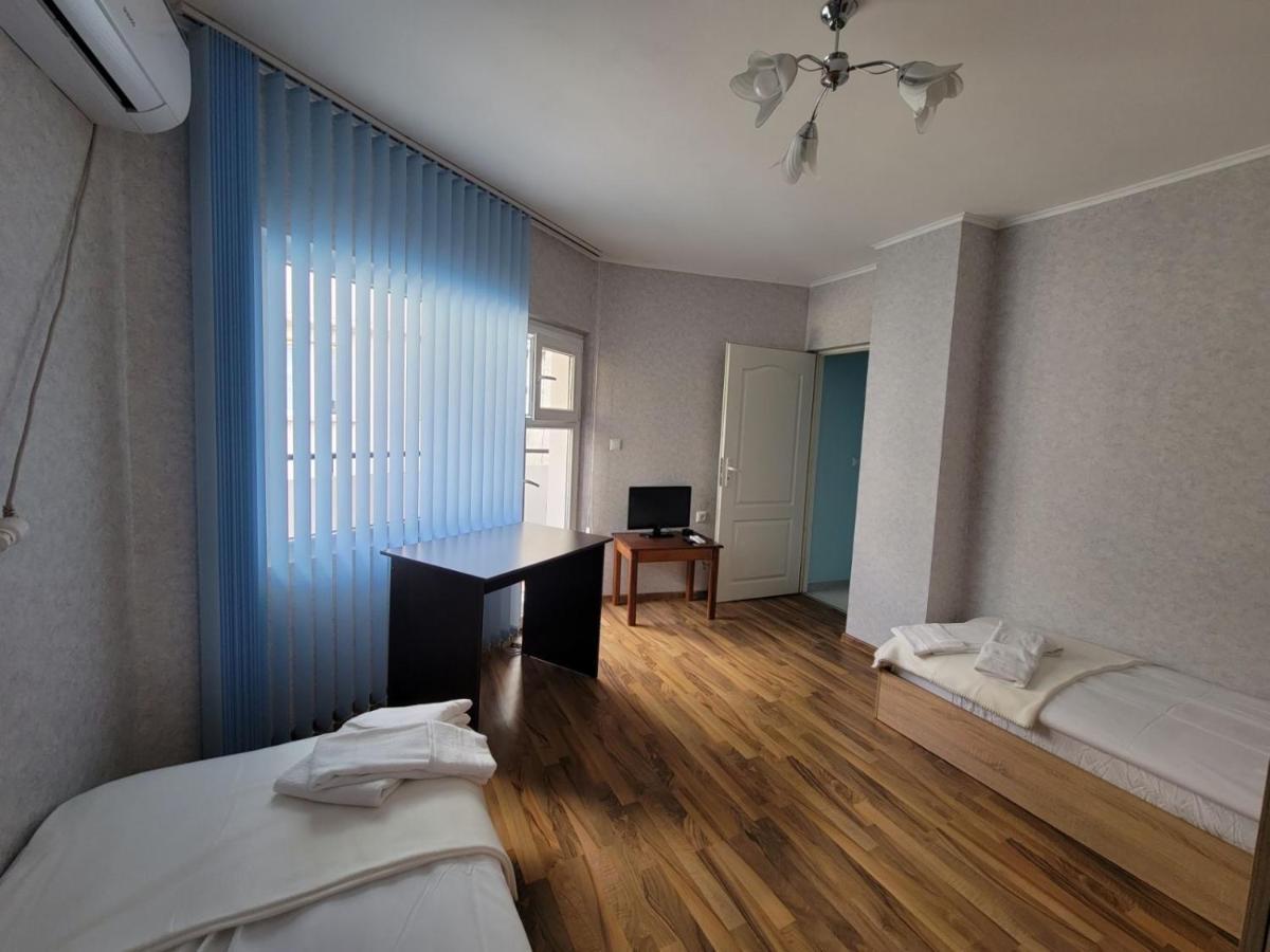 Prista Apartment 鲁塞 外观 照片