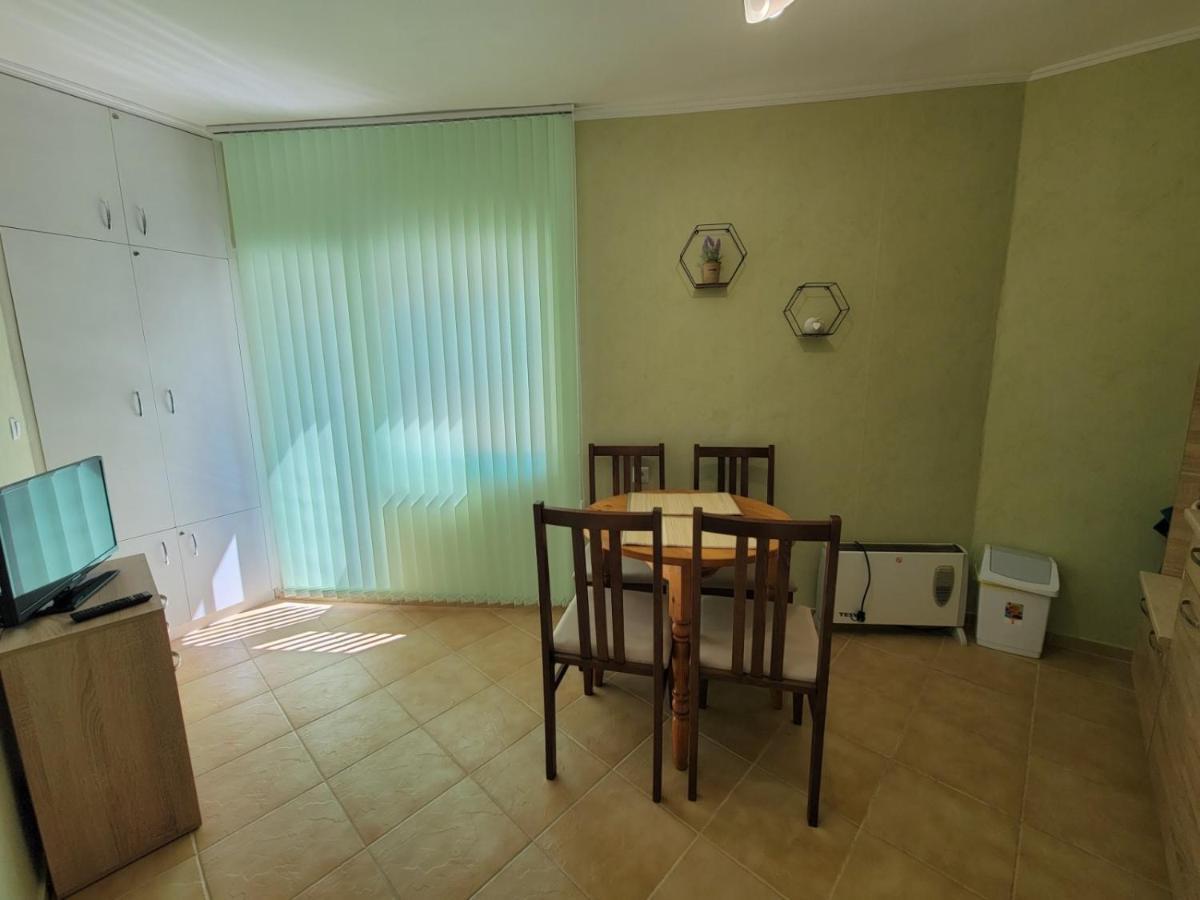 Prista Apartment 鲁塞 外观 照片
